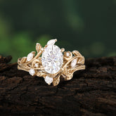 1.15 CT Delicate Leaf Accented 4 Prong Oval Shaped Moissanite Ring Sets